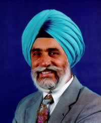 picture of Dr. Singh, engingeer faculty at Santa Clara University 